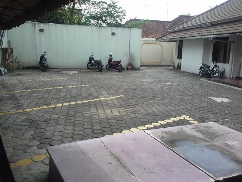 Hotel Sriwijaya บันดุง ภายนอก รูปภาพ